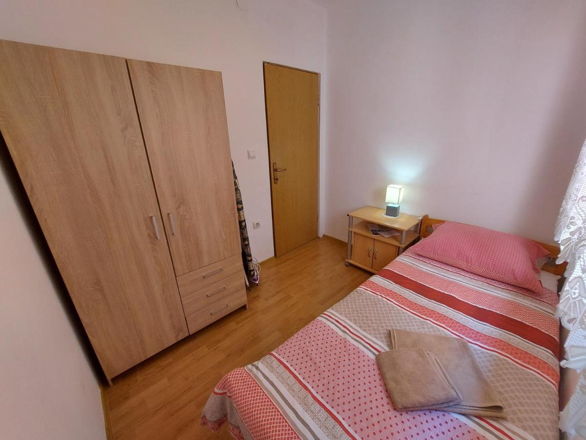 Apartman Porat Appartamento Pola Esterno foto
